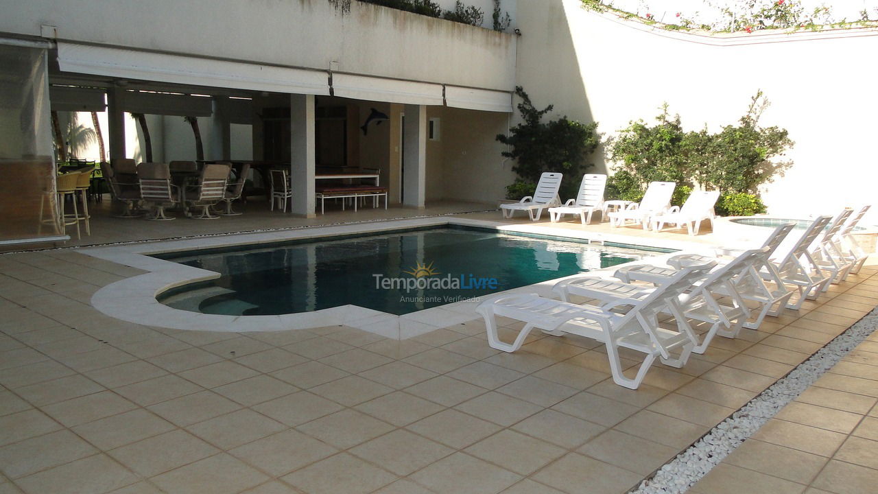 Casa para aluguel de temporada em Guarujá (Enseada)