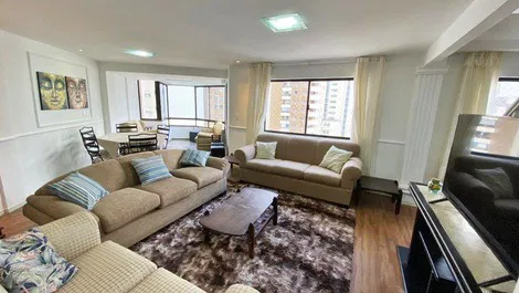 Apartamento para alugar em Balneário Camboriú - Praia Central