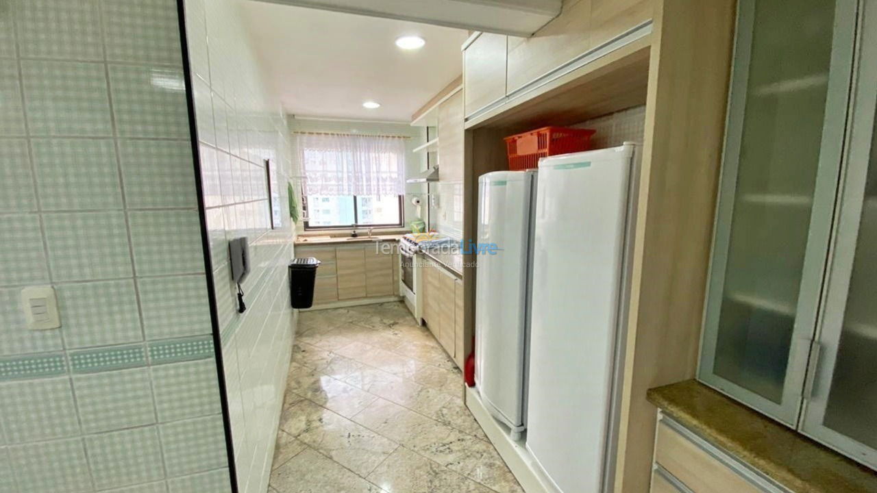 Apartment for vacation rental in Balneário Camboriú (Praia Central)