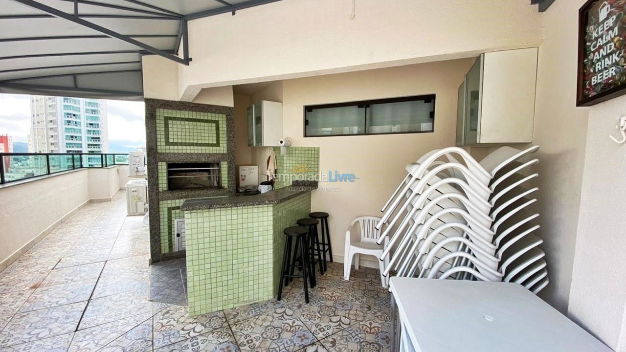 Apartment for vacation rental in Balneário Camboriú (Praia Central)