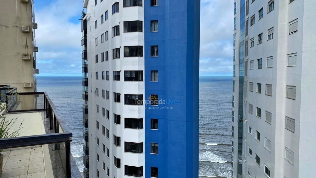 Apartamento para aluguel de temporada em Balneário Camboriú (Praia Central)