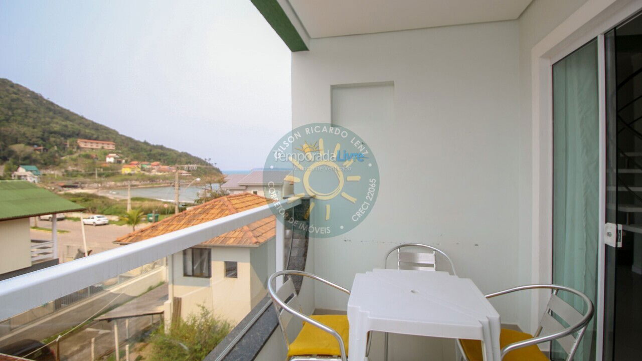 Apartment for vacation rental in Bombinhas (Praia de Quatro Ilhas)