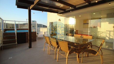 Duplex penthouse with SPA, located on the beach of Mariscal - EXCLUSIVE.