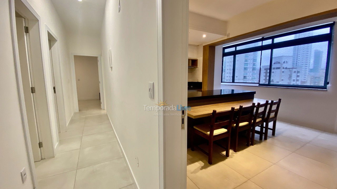 Apartamento para aluguel de temporada em Balneário Camboriú (Praia Central)