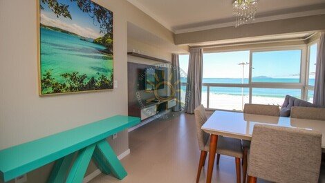 Apto de 2 dormitórios de frente para a praia de Quatro Ilhas-Exclusivo