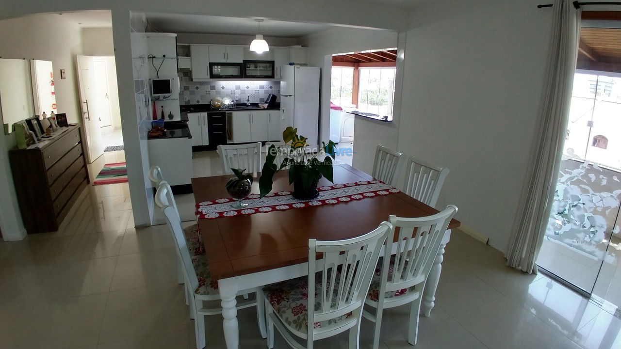 Apartment for vacation rental in Florianopolis (Praia dos Ingleses)