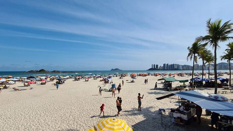 Praia das Pitangueiras - sentido Astúrias