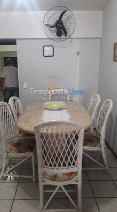 Apartamento para aluguel de temporada em Balneário Camboriú (Centro)