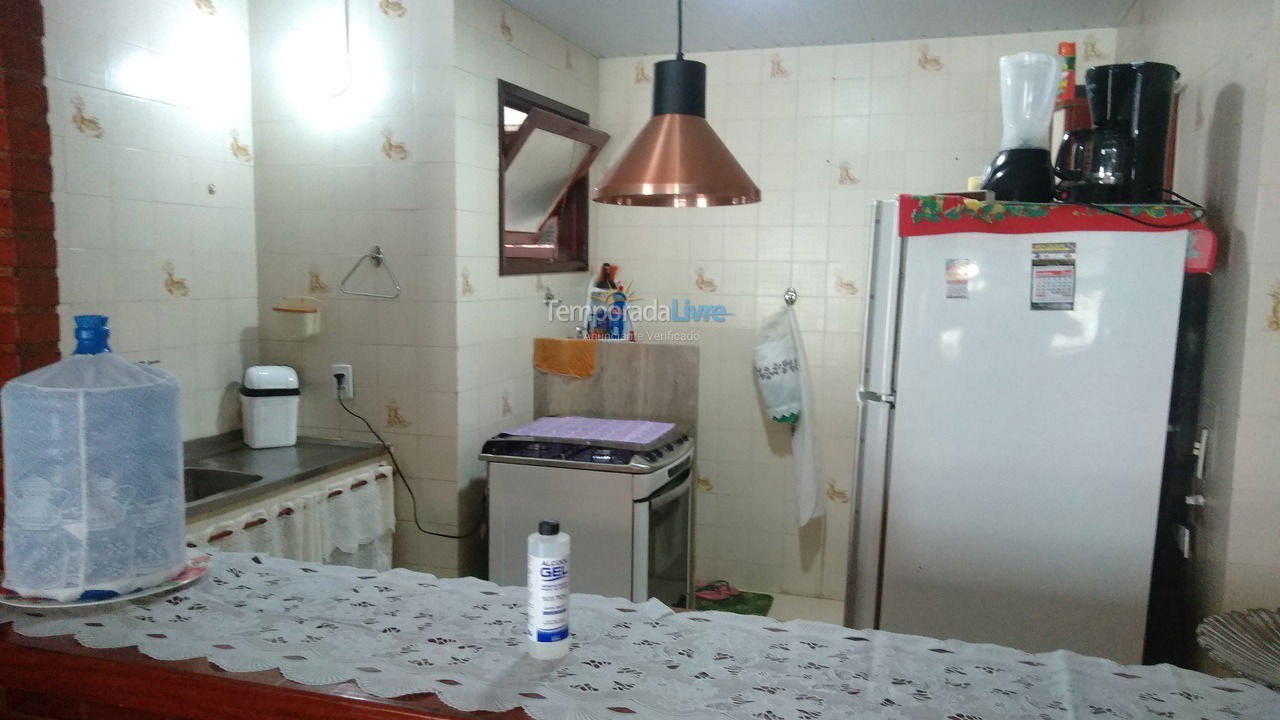 Apartamento para aluguel de temporada em Cabo Frio (Peró)