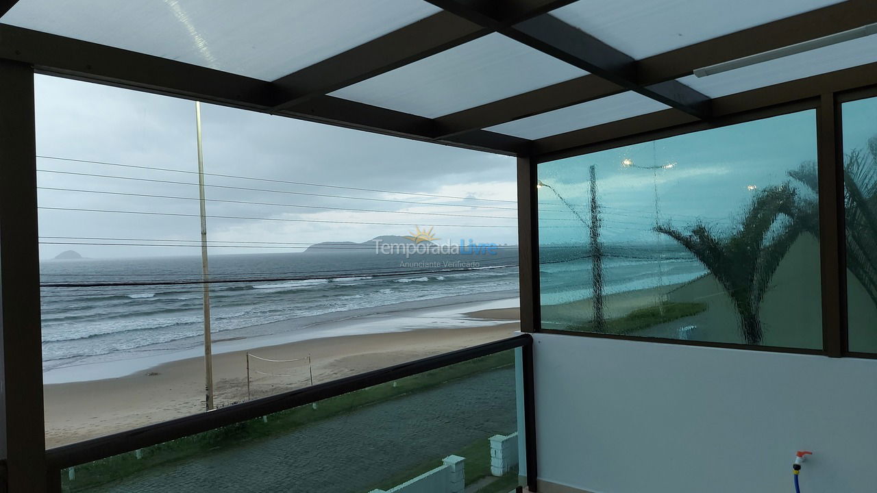 Casa para aluguel de temporada em São Francisco do Sul (Itaguaçu)