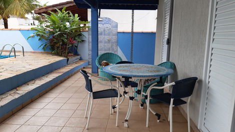 House on the beach in the Morada da Praia Boraceia condominium