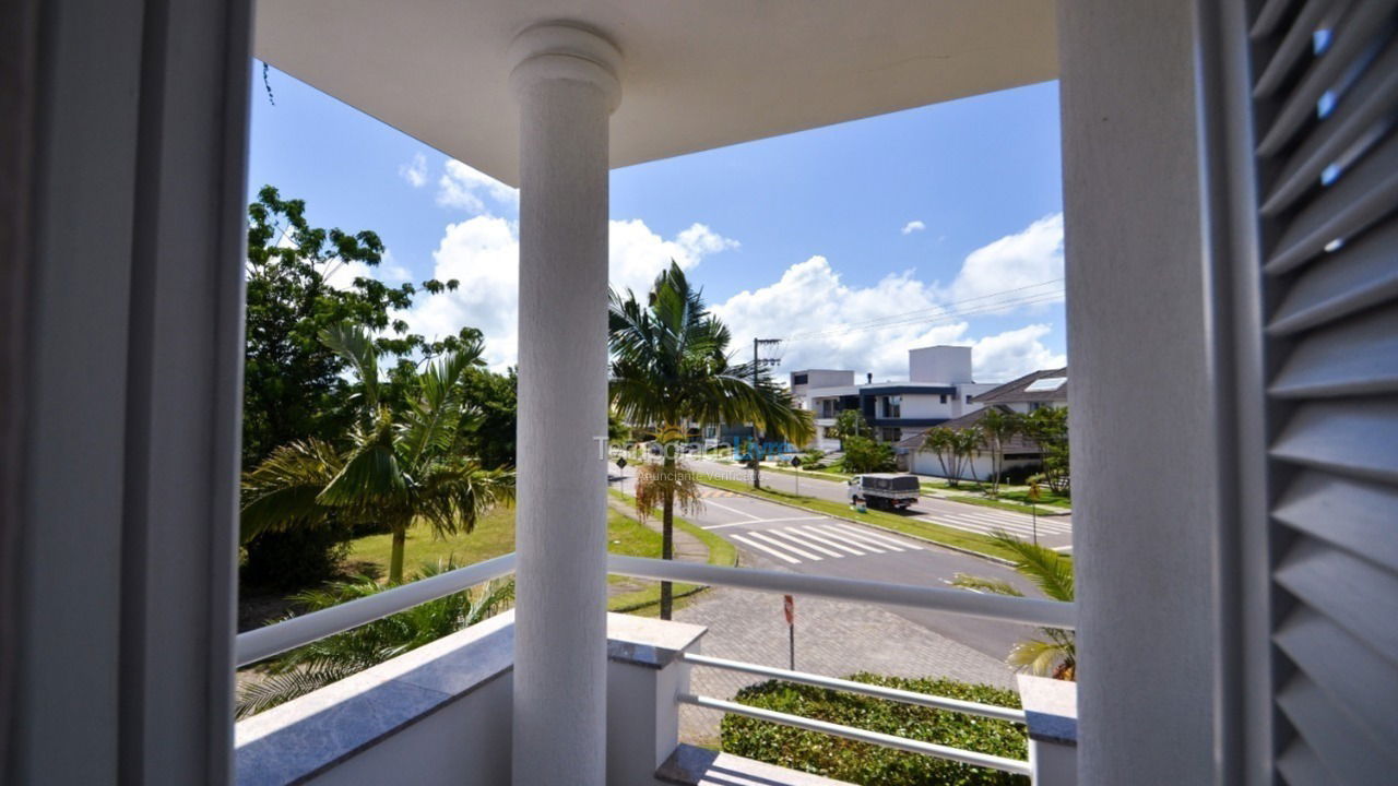 Casa para alquiler de vacaciones em Florianopolis (Jurerê Internacional)