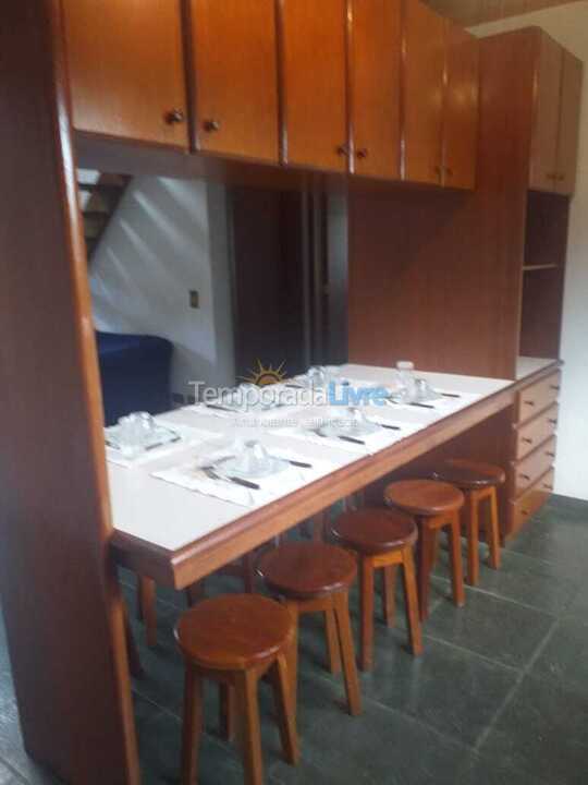 Casa para alquiler de vacaciones em Campos do Jordão (Jardim Tres Nascentes)