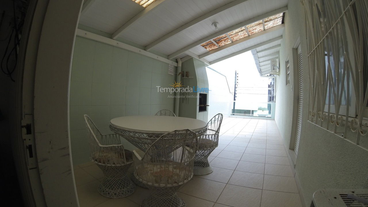 Apartment for vacation rental in Balneário Camboriú (Praia Central)