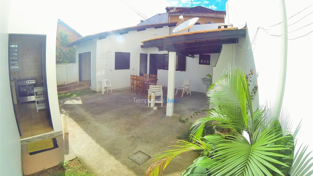 Casa para alquiler de vacaciones em Bombinhas (Praia de Bombinhas)