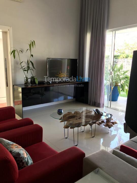 Casa para alquiler de vacaciones em Florianopolis (Jurerê Internacional)