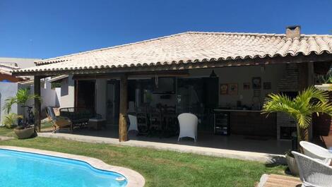 Hermosa casa en comunidad cerrada