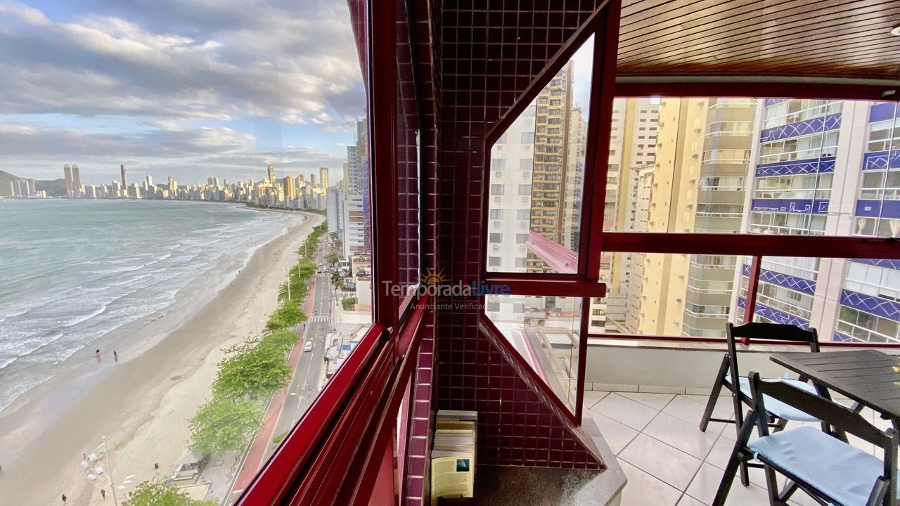 Apartamento para alquiler de vacaciones em Balneário Camboriú (Praia Central)