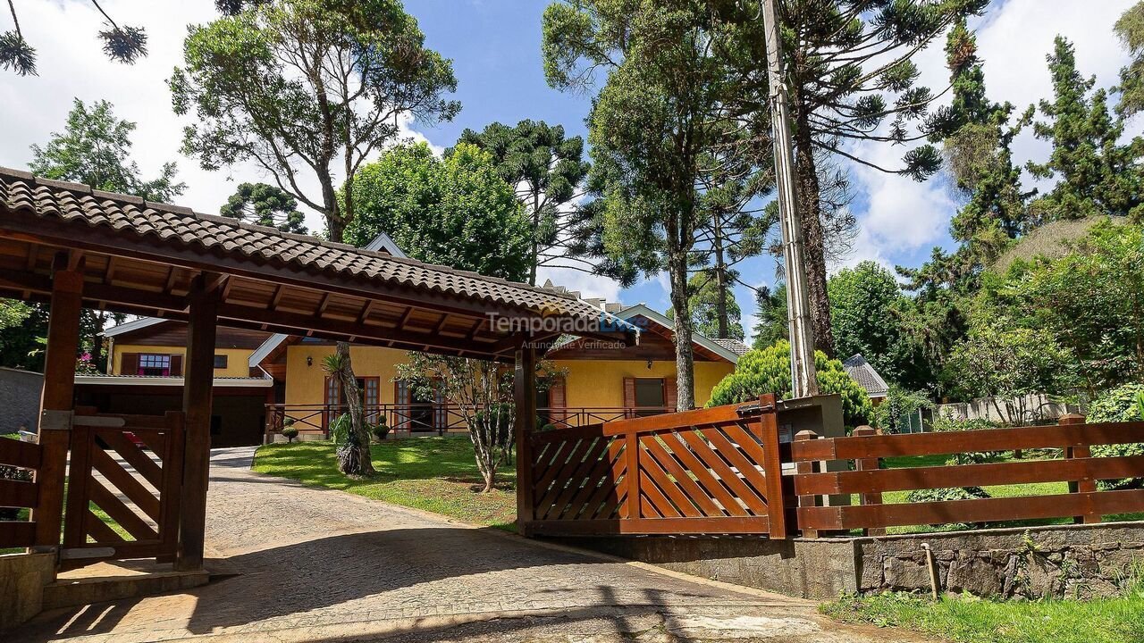 House for vacation rental in Campos do Jordão (Jd Belvedere)