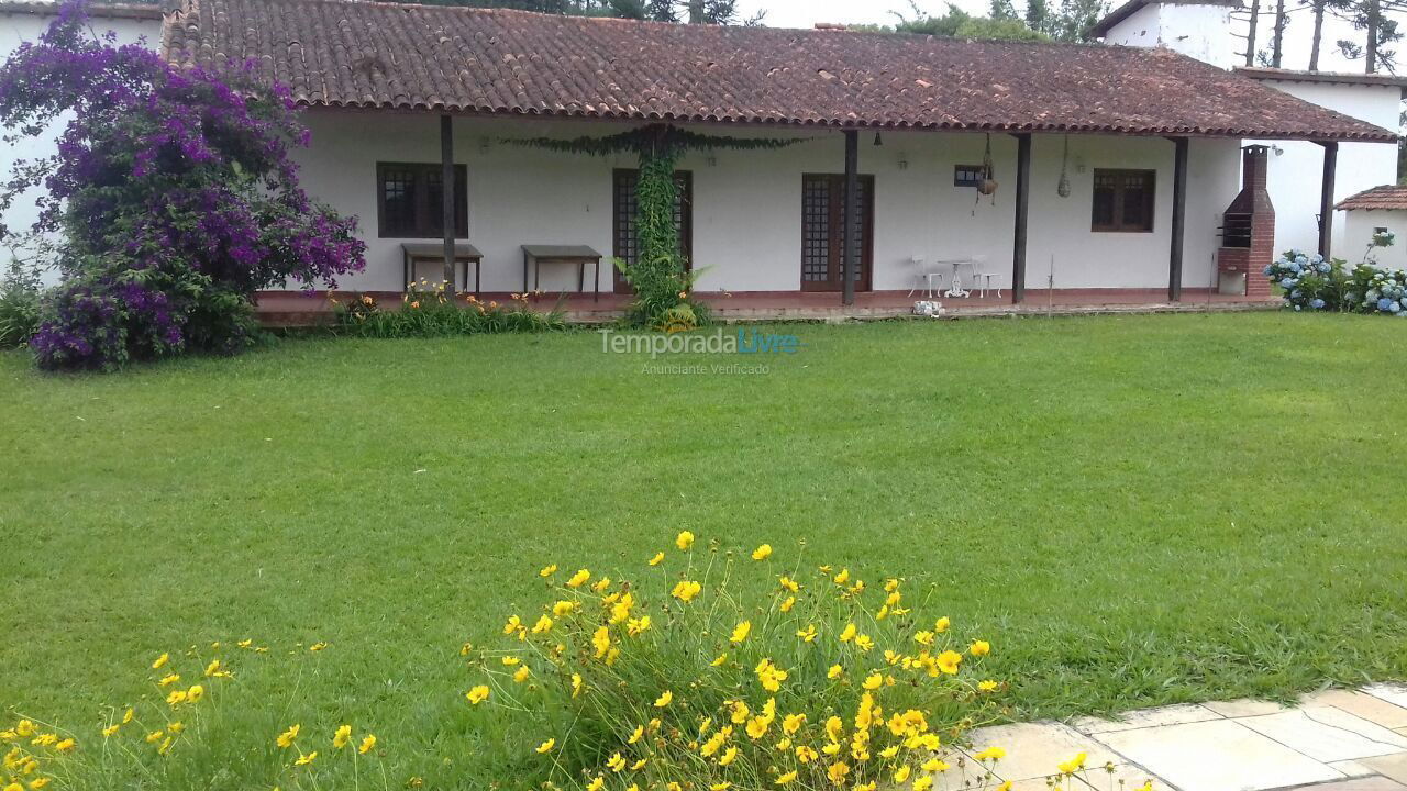 Granja para alquiler de vacaciones em Embu Guaçu (Vale Florido)