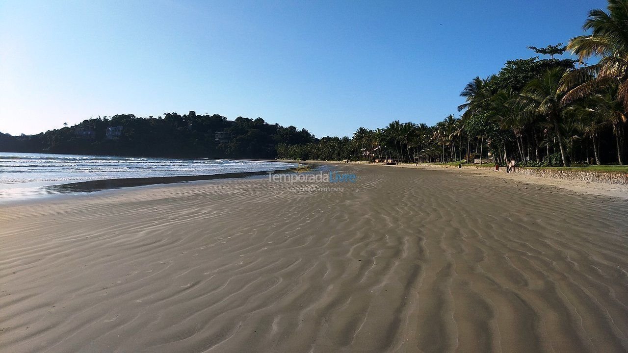 Casa para aluguel de temporada em Guarujá (Praia de Iporanga)