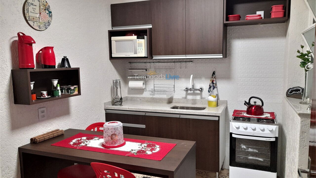 Apartamento para aluguel de temporada em Porto Alegre (Farroupilha)