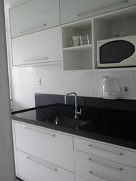 LINDO APT A 200 METROS DA PRAIA