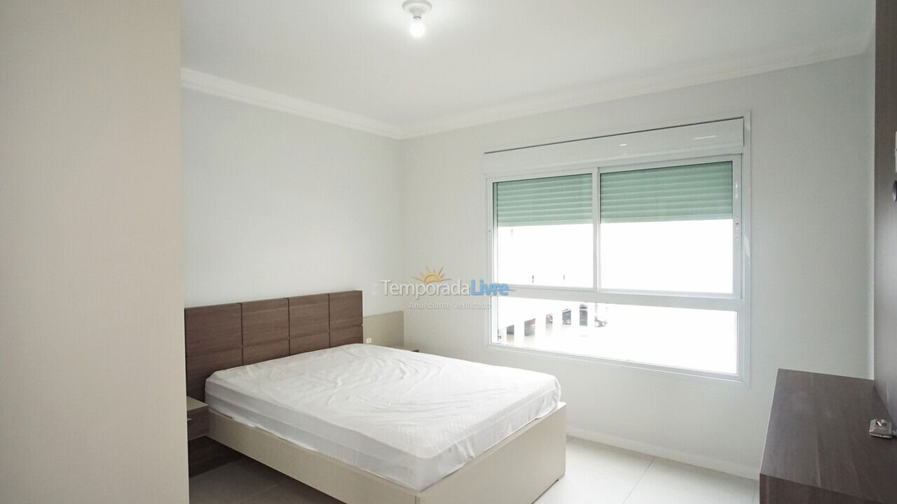 Apartamento para aluguel de temporada em Florianopolis (Praia dos Ingleses)