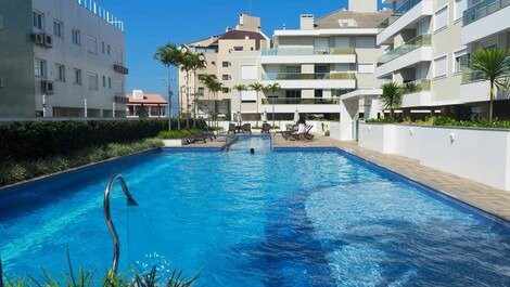 3 bedrooms, sports court, condominium 30m from the sea! A57