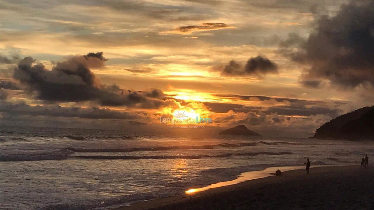 Casa para aluguel de temporada em São Sebastião (Maresias)