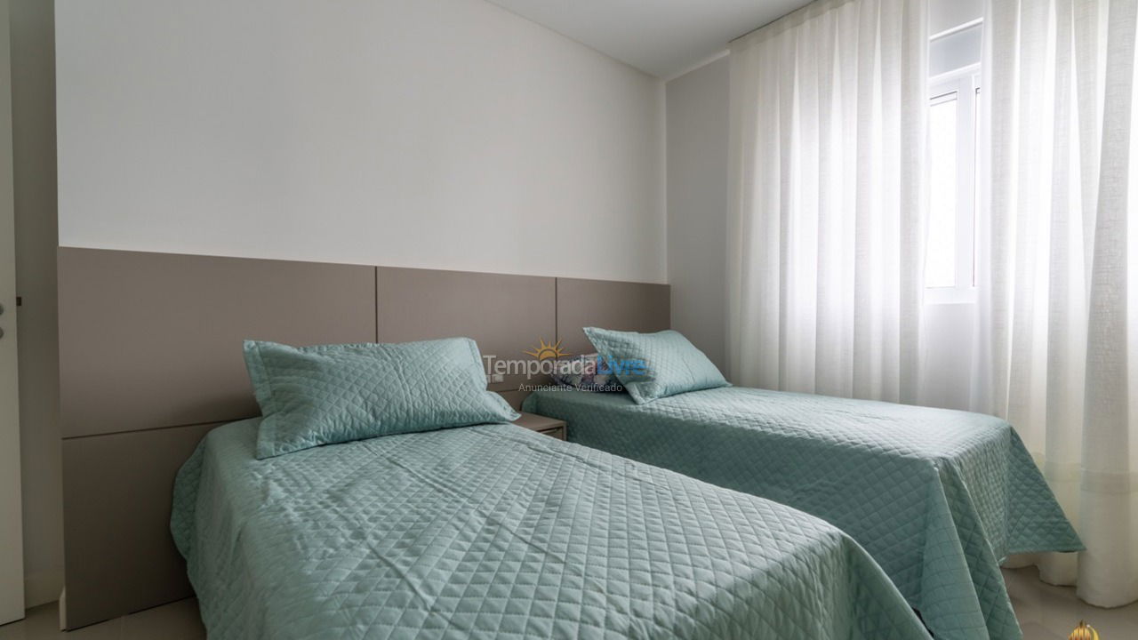 Apartamento para alquiler de vacaciones em Balneário Camboriú (Praia Central)