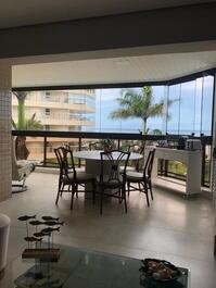 Pie en la arena, 2 suites 2 dormitorios, 3 banh, aire, balcón gourmet, acceso a la playa