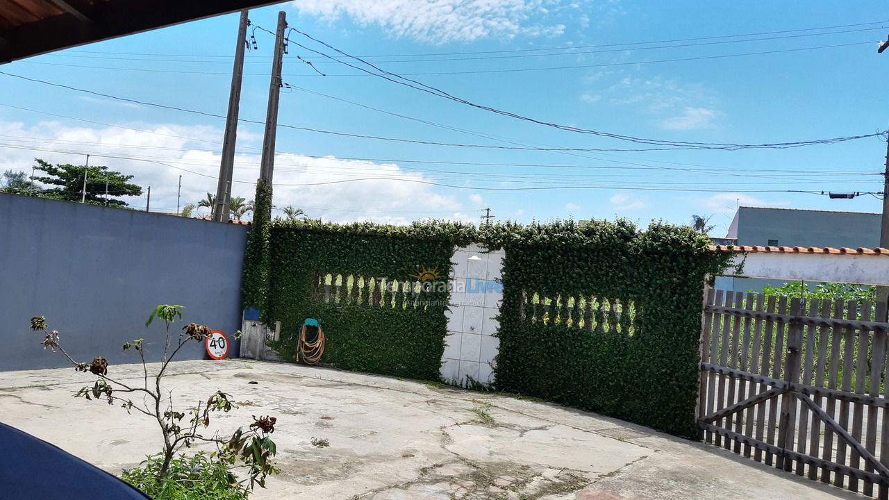 Casa para aluguel de temporada em Itanhaém (Bopiranga)
