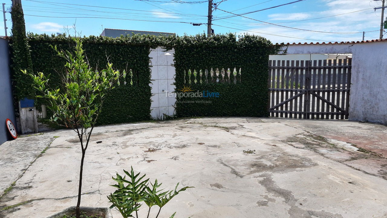 Casa para aluguel de temporada em Itanhaém (Bopiranga)