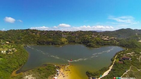 Lago doa Meio na Praia do Rosa