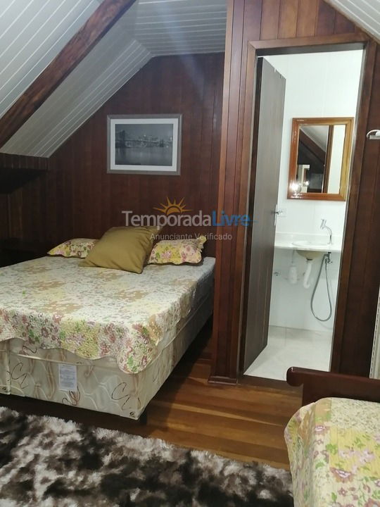 Apartamento para alquiler de vacaciones em Campos do Jordão (Vila Floresta)