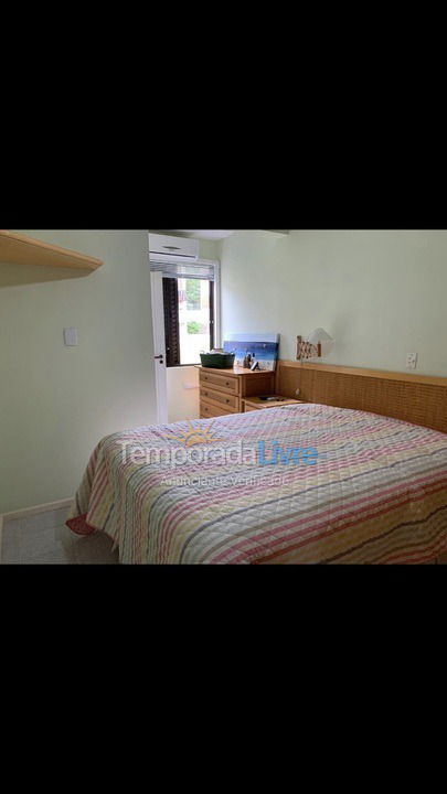 Apartamento para aluguel de temporada em Florianópolis (Praia Brava)