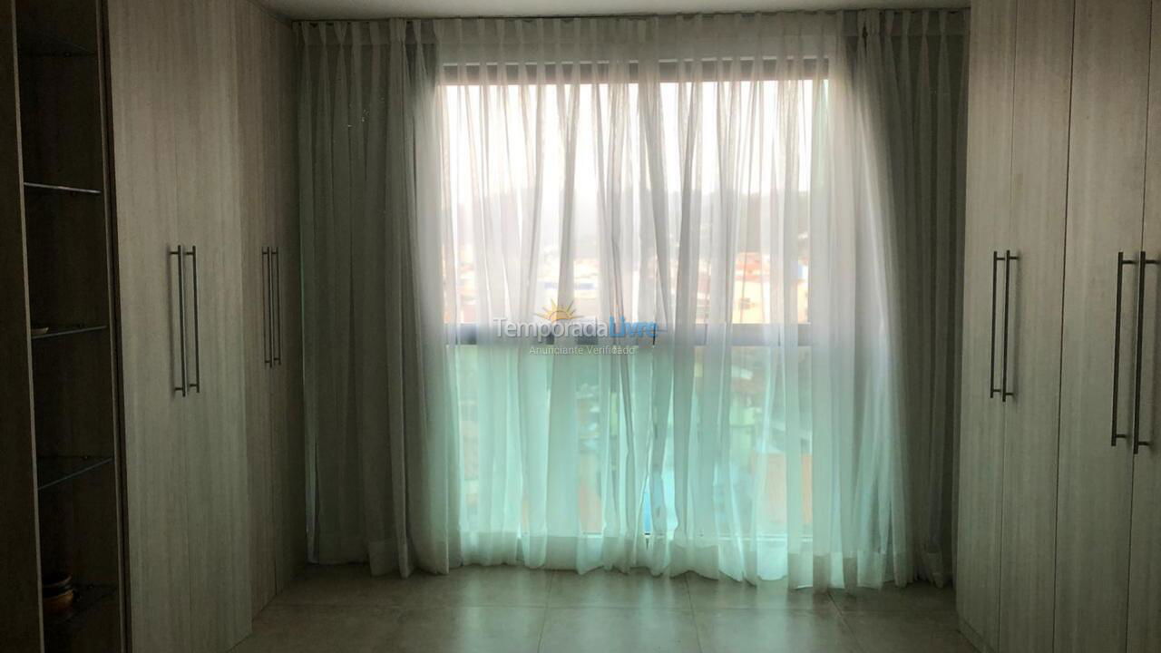 Apartamento para aluguel de temporada em Arraial do Cabo (Praia Grande)