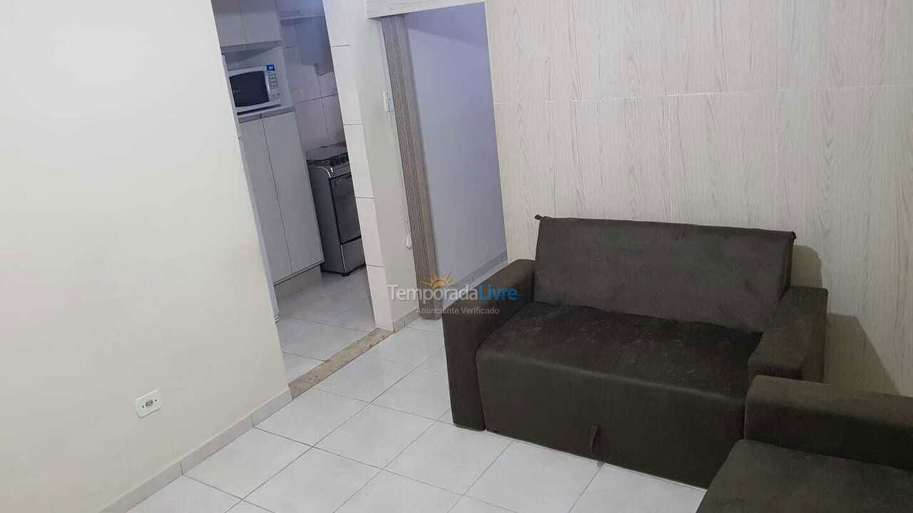 Apartamento para aluguel de temporada em São Vicente (Centro)