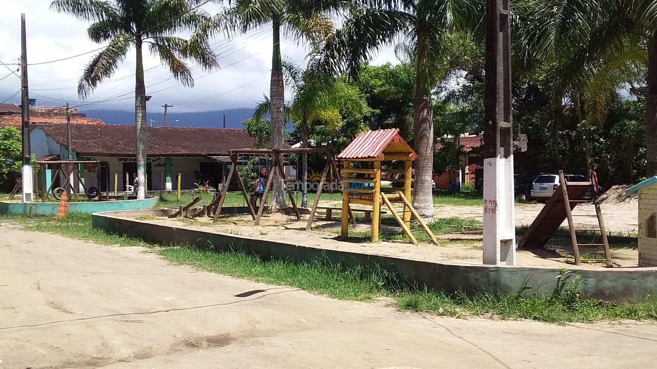 Casa para aluguel de temporada em Bertioga (Vista Linda)