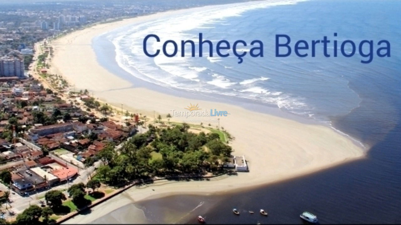 Casa para aluguel de temporada em Bertioga (Vista Linda)