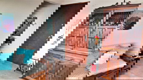 Porta entrada para sala de estar