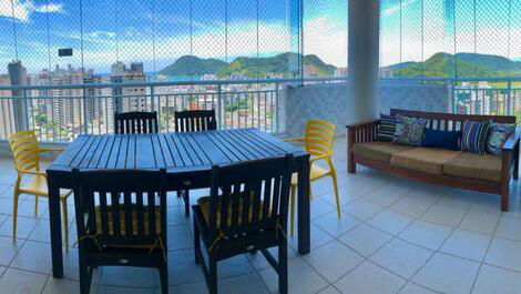 Apt. Guarujá - Cond. Complete leisure - 50m from Asturias beach