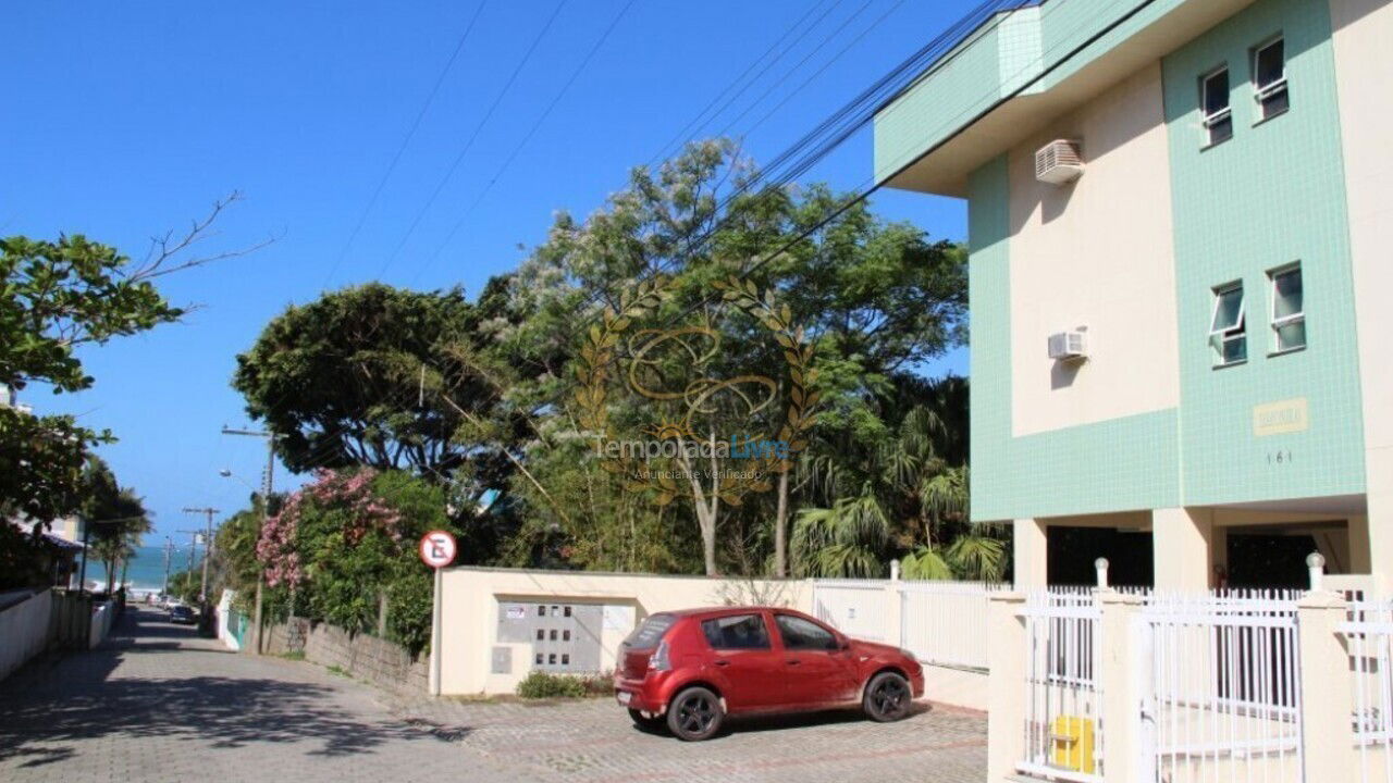 Apartamento para aluguel de temporada em Bombinhas (Praia de Bombas)