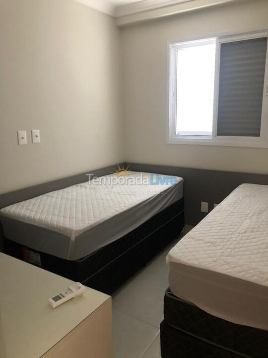 Apartamento para alquiler de vacaciones em Ubatuba (Praia das Toninhas)