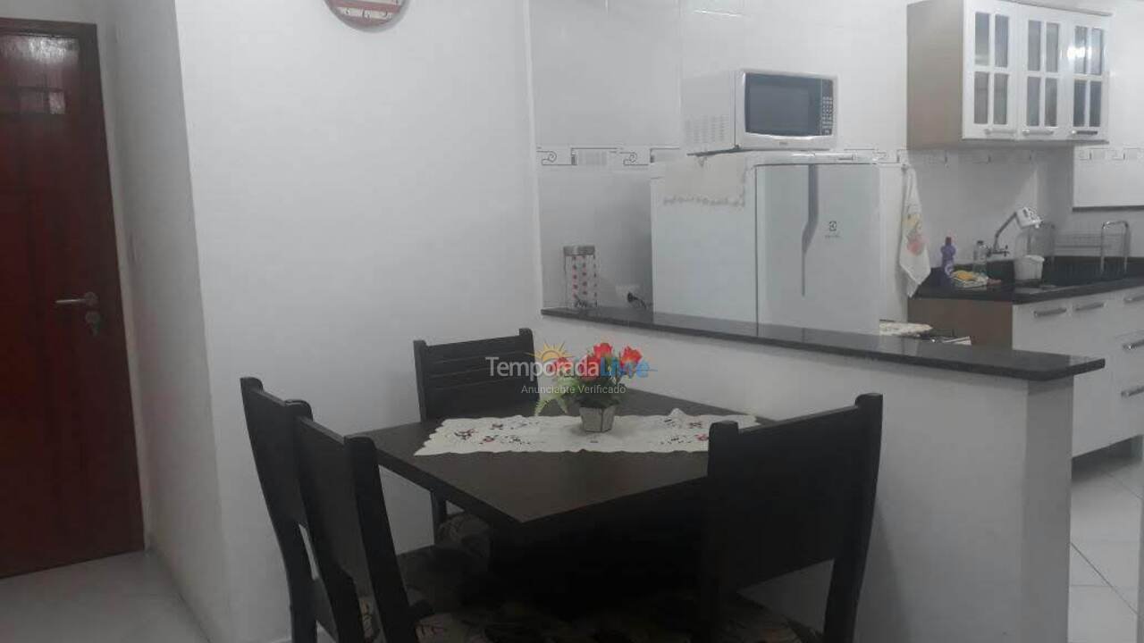Apartment for vacation rental in São Paulo (Canto do Forte)