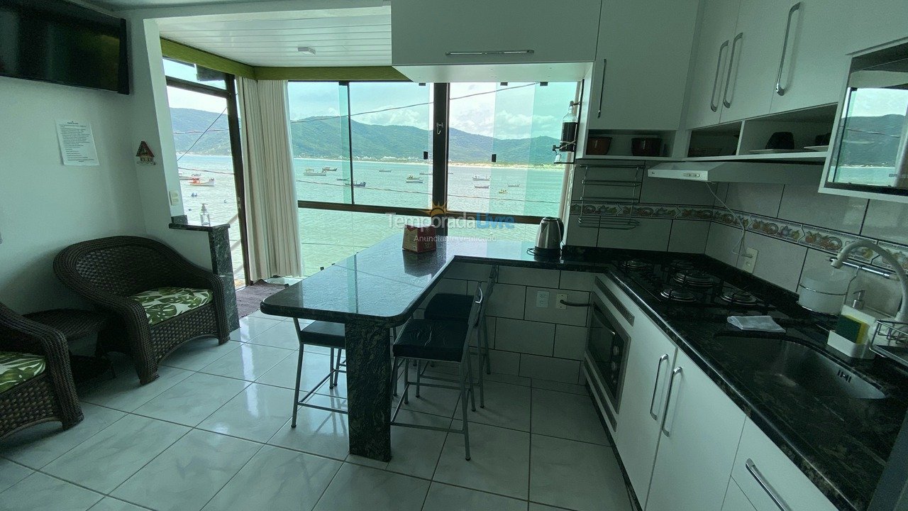 Casa para aluguel de temporada em Florianópolis (Pântano do Sul)