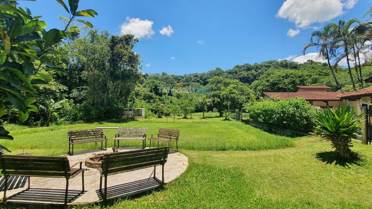 Ranch for vacation rental in Peruíbe (Chácaras Iporanga)