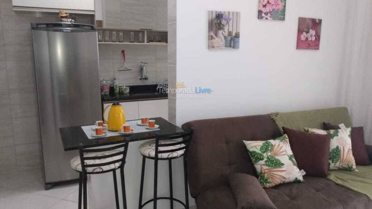 Apartamento para aluguel de temporada em Praia Grande (Balneário Maracanã)