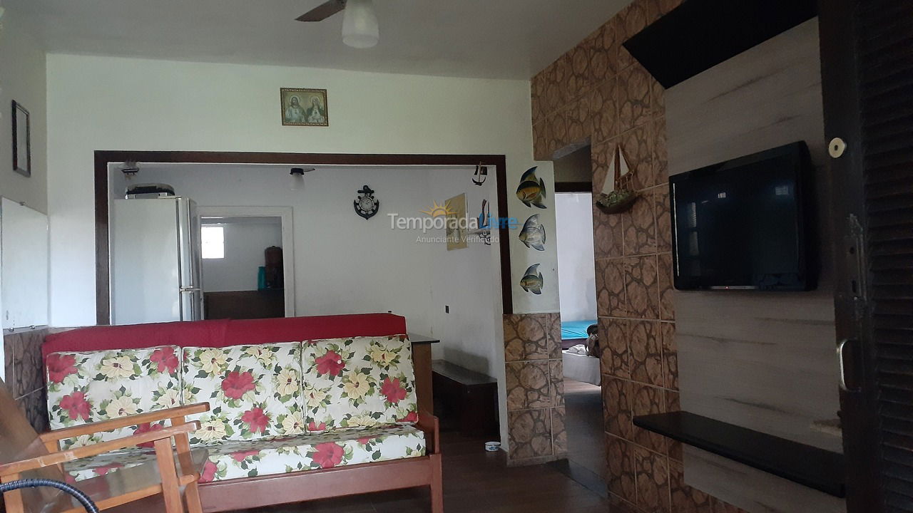 Casa para aluguel de temporada em Caraguatatuba (Martim de Sá)